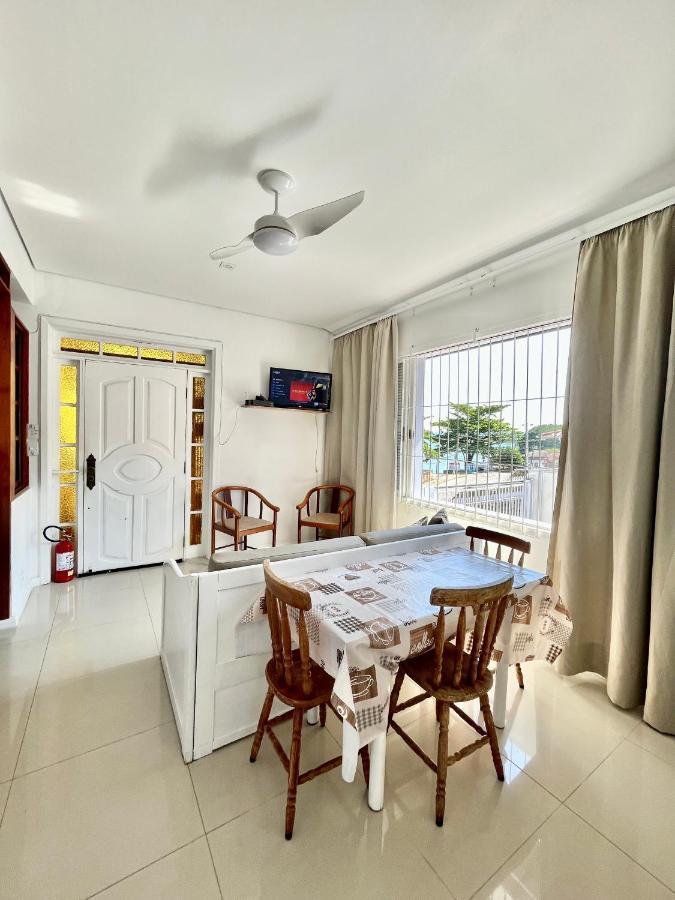 Estudio Ilha Centro Sul Ufsc, Ar Cond, Estac, Varanda, Vista Mar ฟลอเรียนอโปลิส ภายนอก รูปภาพ